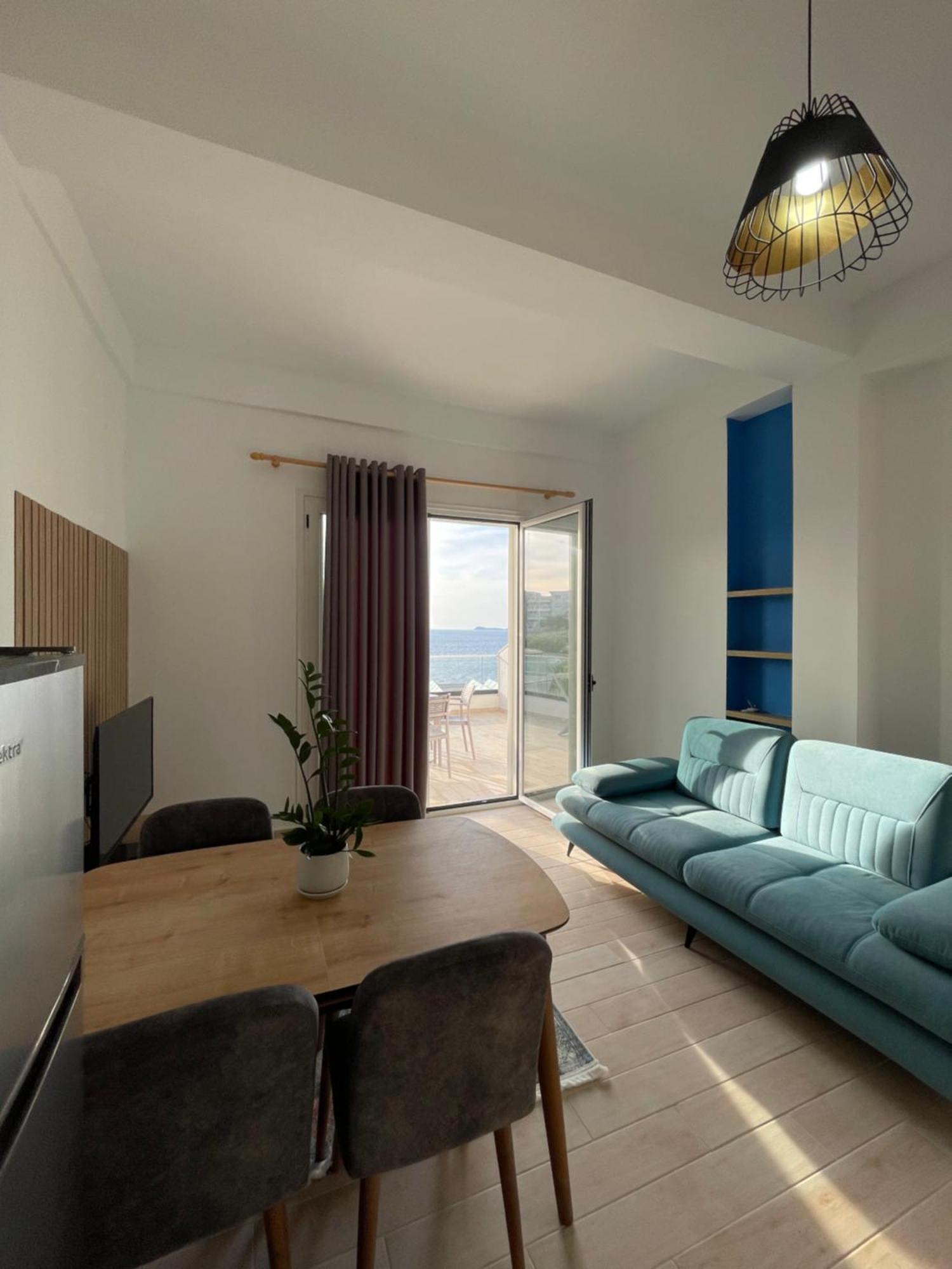 Perla Luxury Apartment - Private Patio & Parking Vlore Ngoại thất bức ảnh